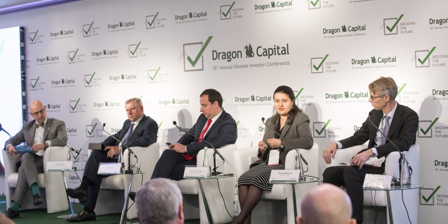 Panel with Government and IFIs