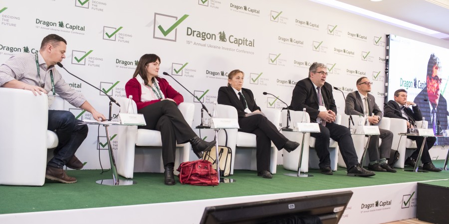 Workshop with political experts
