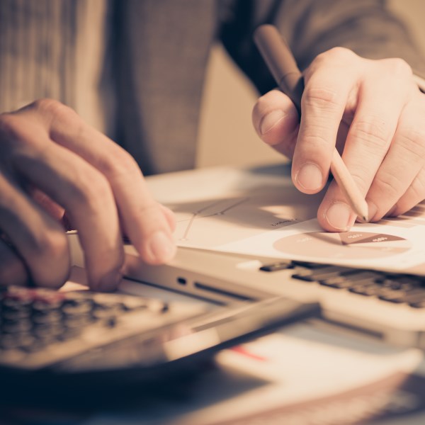 Ukrainian Eurobonds: Assessing Implications of Potential Peace Agreement